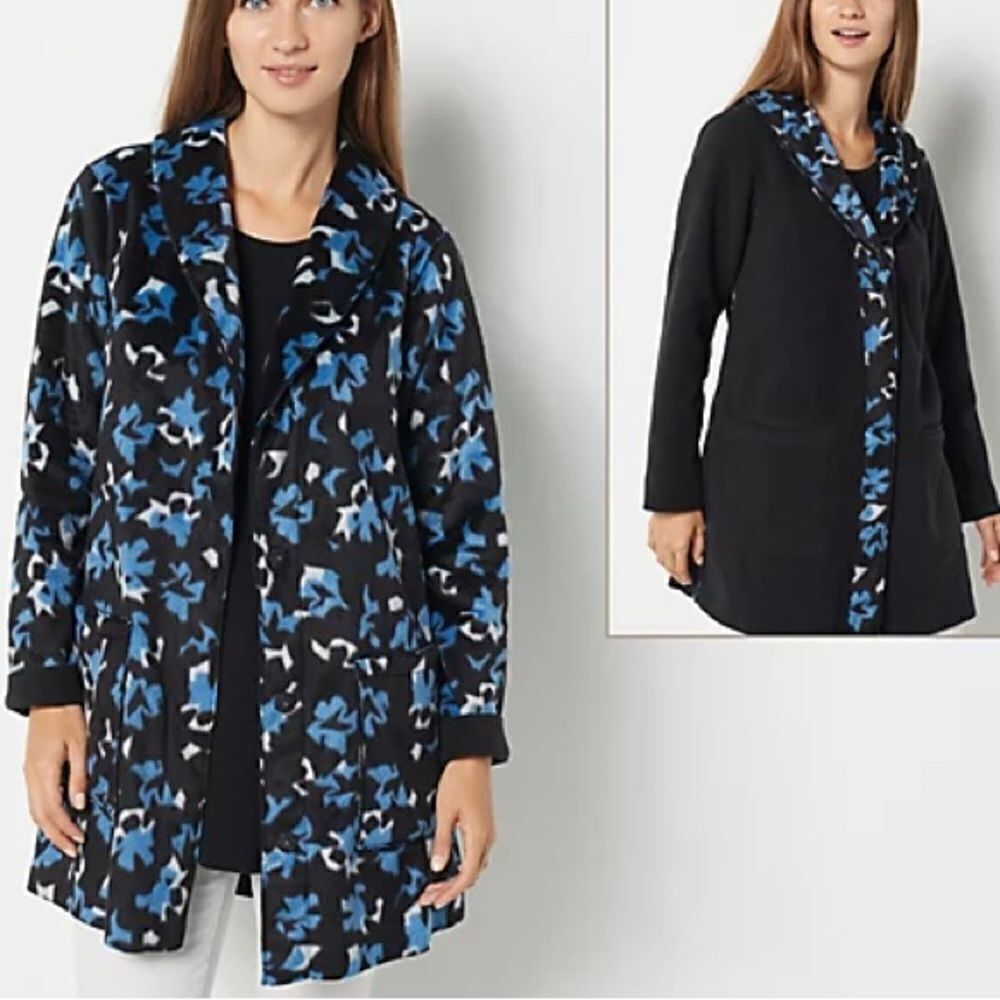 LOGO by Lori Goldstein Reversible Print & Solid Fleece Coat